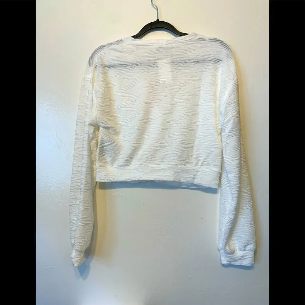 Walter Baker Women’s  Melinda V-neck button down white top cardigan size M, NWT